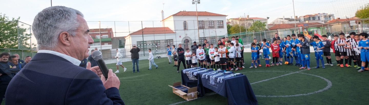Festa do futebol juvenil poveiro regressou ao Parque Nova Sintra