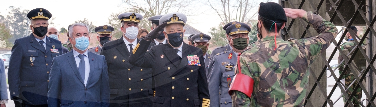 “O dia de hoje desencadeou em muitos jovens poveiros o desejo de seguirem a vida militar – não para fazerem a guerra, mas para garantirem a paz”