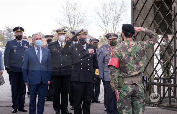“O dia de hoje desencadeou em muitos jovens poveiros o desejo de seguirem a vida militar – não para fazerem a guerra, mas para garantirem a paz”