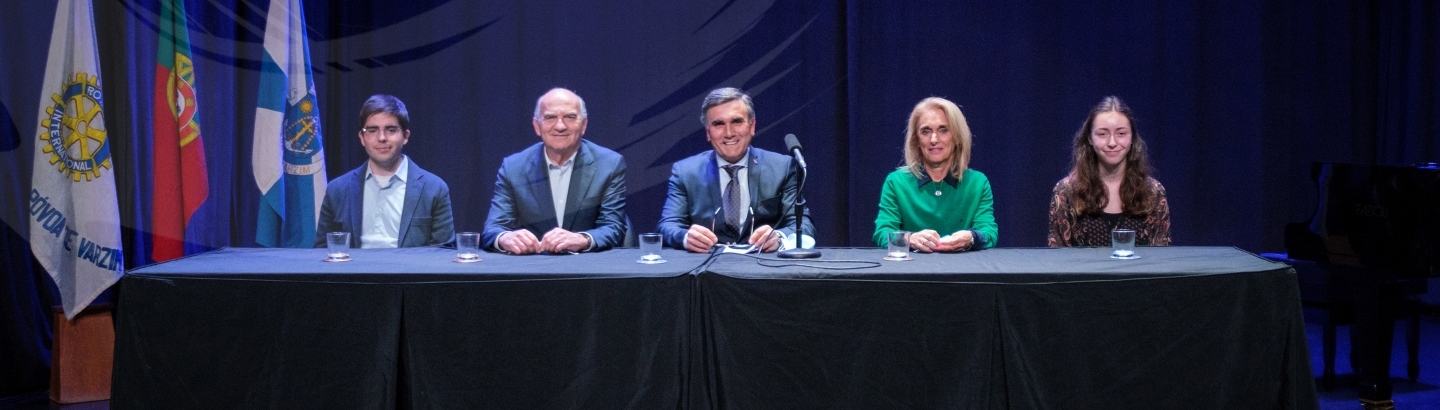 Rotary Club premeia talento académico de estudantes poveiros