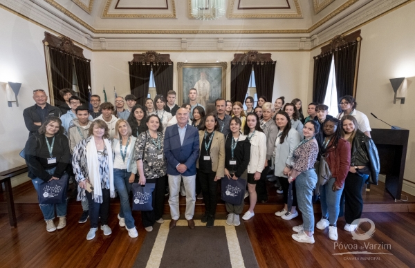 Delegação europeia do projeto ERASMUS recebida nos Paços do Concelho