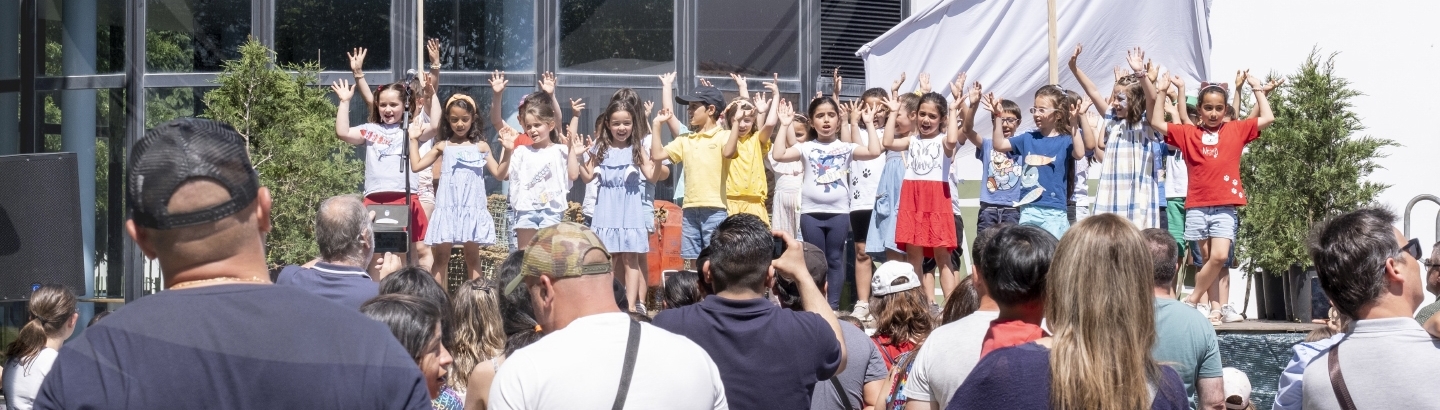 Feirinha da Nova envolve comunidade escolar poveira