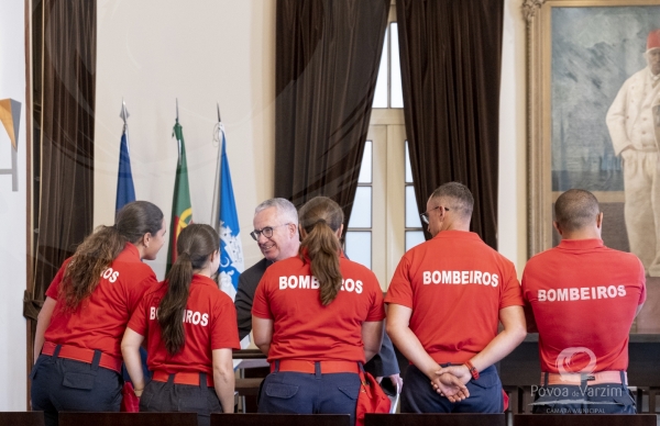 Bombeiros Voluntários recebidos nos Paços do Concelho após vitórias em competição nacional