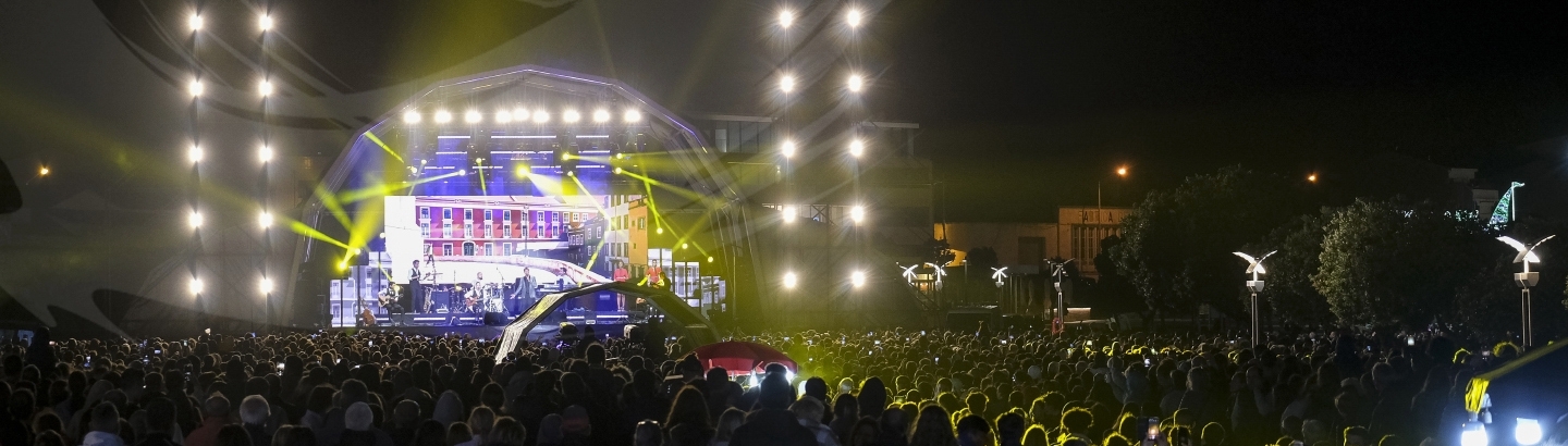 Mais de 20 mil pessoas no concerto de Tony Carreira na Póvoa de Varzim