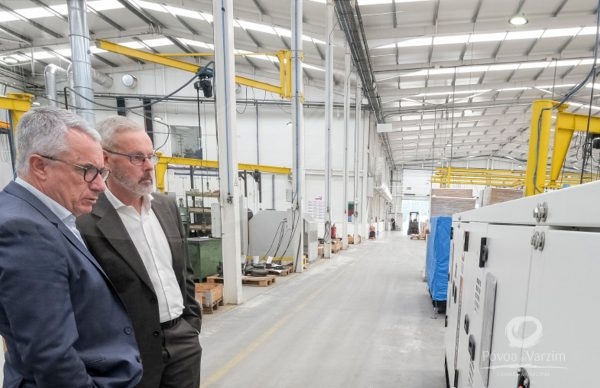 Presidente da Câmara valoriza empresários que (re)industrializam com valor