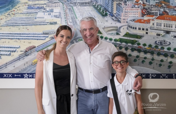 Presidente da Câmara recebe campeão mundial de dança poveiro