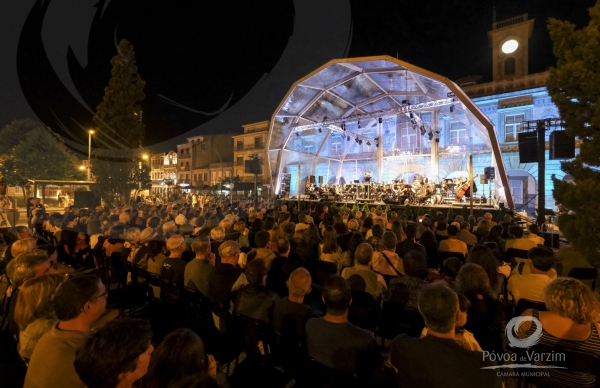 Praça do Almada lotada no encerramento do 44.º Festival Internacional de Música