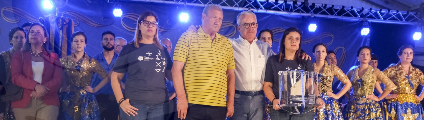 Câmara Municipal homenageia José Carlos Moita - “um amigo da Póvoa de Varzim”