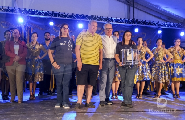 Câmara Municipal homenageia José Carlos Moita - “um amigo da Póvoa de Varzim”