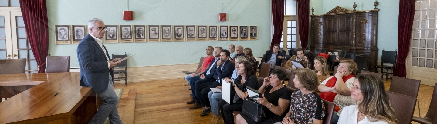 Presidente da Câmara reconhece dedicação de colaboradores do Município