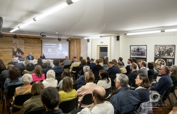 Biblioteca Municipal apresentou Avelino Barros, “Protographo da Caza Real”