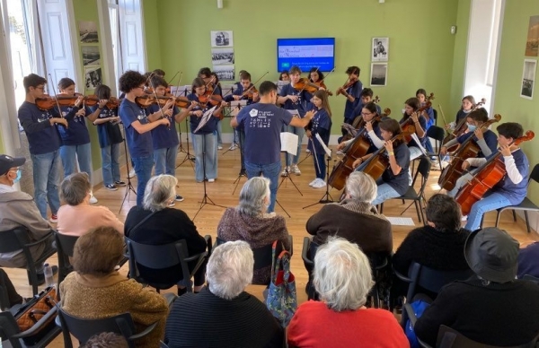 Centro Ocupacional da Lapa celebrou o Dia Mundial da Música