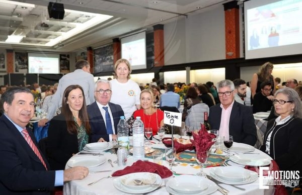 Presidente da Câmara visita comunidade poveira em Toronto