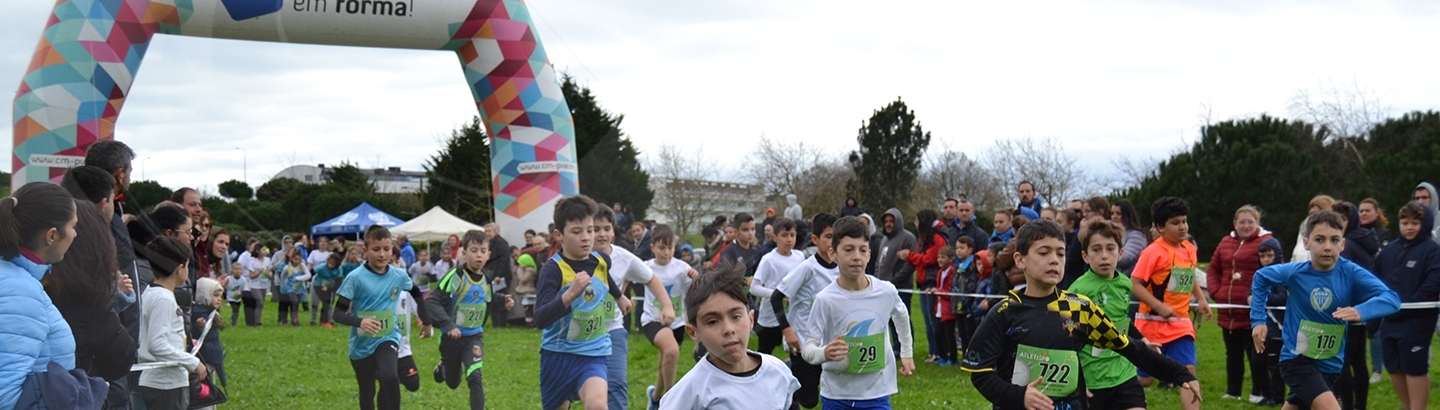 Mais de 300 atletas disputaram prova de corta-mato no Parque da Cidade