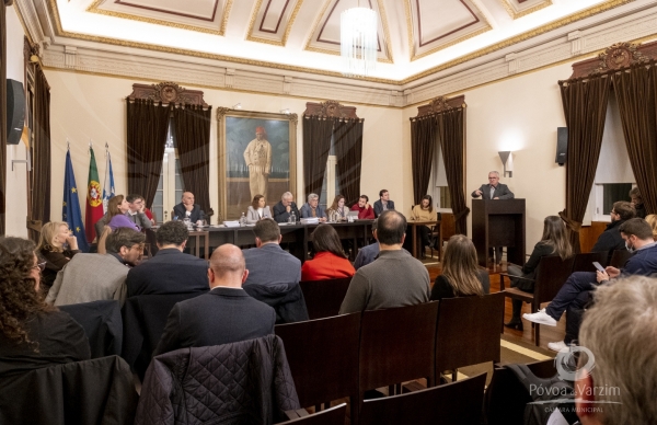 Assembleia concorda com Câmara Municipal e aprova desagregação de freguesias