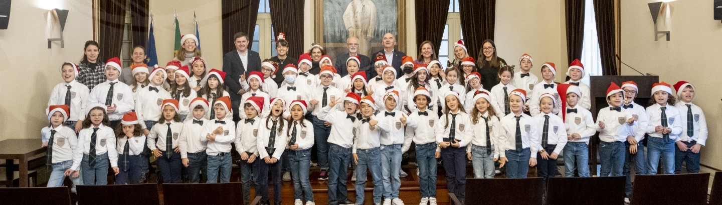 Paços do Concelho vivem espírito de Natal!