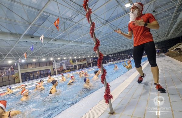 Participe na Aula Solidária de Hidroginástica nas Piscinas Municipais