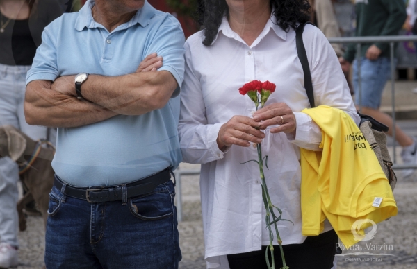 Hoje e sempre... Abril!