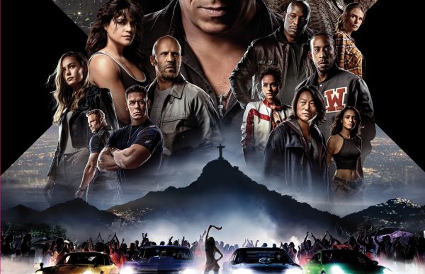 Cinema "Velocidade Furiosa X"