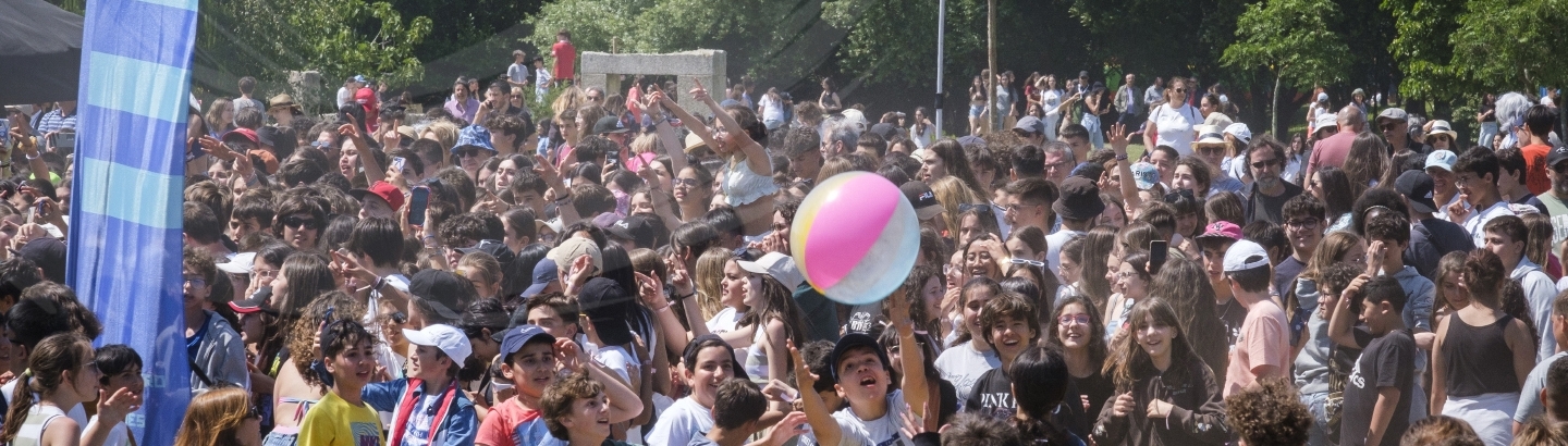 Mais de 7 mil jovens em festa no Parque da Cidade