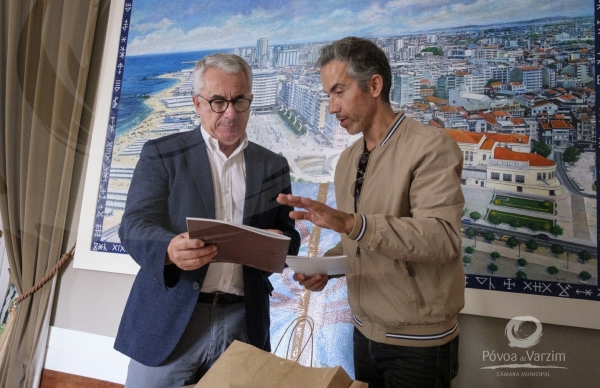 José Rosinhas doa obra ao espólio do Município da Póvoa de Varzim