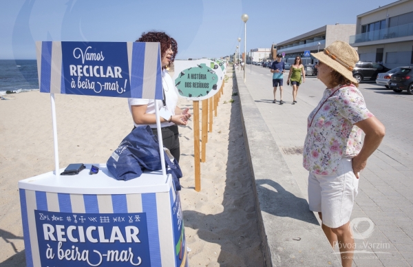 Banhistas aprendem a reciclar nas praias da Póvoa de Varzim