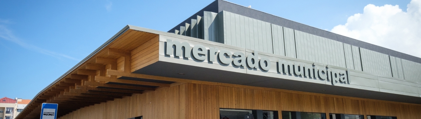 Abertura de concurso público para ocupação de lojas e quiosque