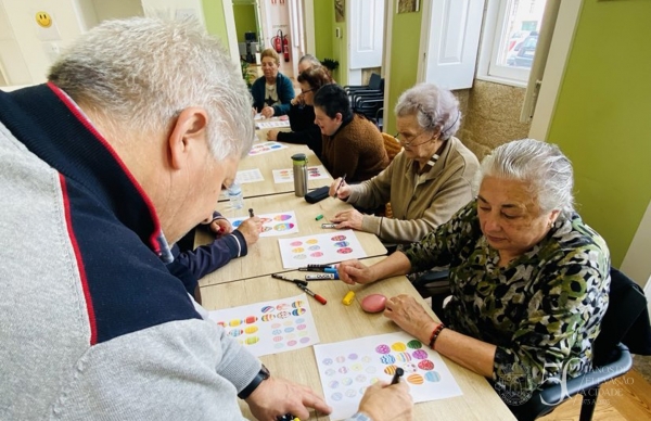 Ateliê de Manualidades no Centro Ocupacional da Lapa