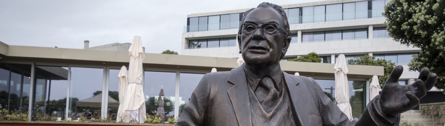 João Francisco Marques homenageado com "testemunho público do reconhecimento e gratidão dos poveiros"