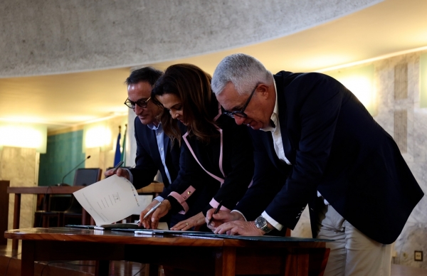 Sessão de constituição da Comissão de Acompanhamento Local