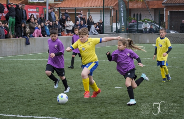 Mais de 200 atletas disputaram torneio infantil "Ovo de Páscoa"