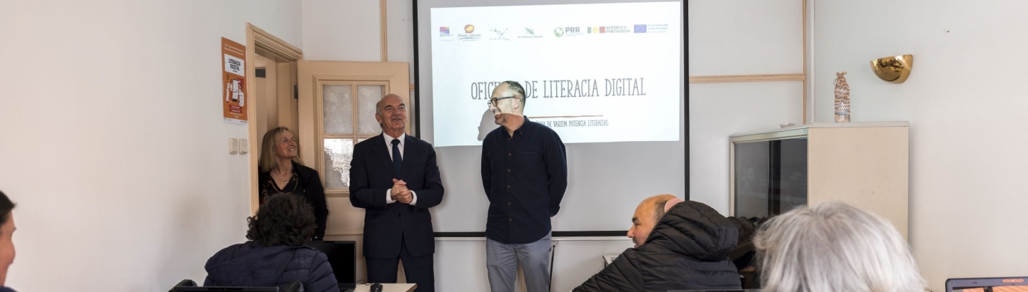 Câmara Municipal dinamiza oficinas de literacia digital para adultos