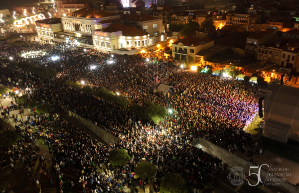 Milhares de pessoas no Grande Concerto de Xutos & Pontapés