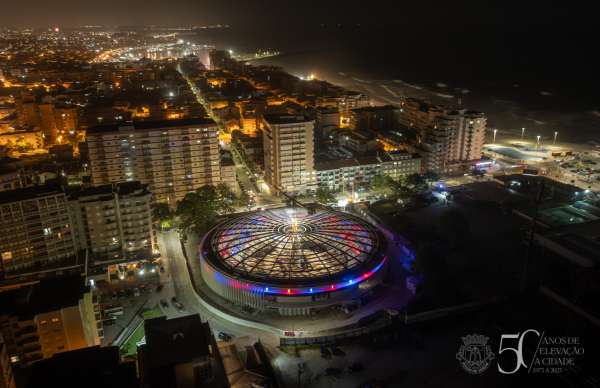 Com respeito pelos seus 50 anos de história... a Póvoa de Varzim está de olhos postos no futuro