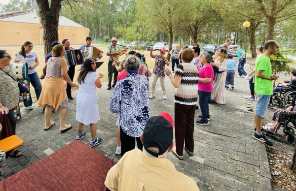 Centros Ocupacionais promovem envelhecimento ativo