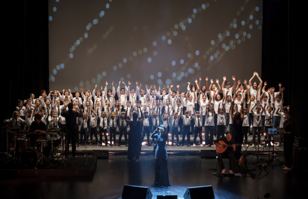Ana Moura enche Cine-Teatro Garrett