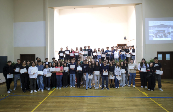 Escola Secundária Eça de Queirós celebra Dia do Diploma