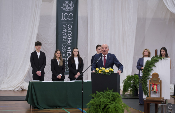 Escola Secundária Rocha Peixoto celebrou 100 anos de existência