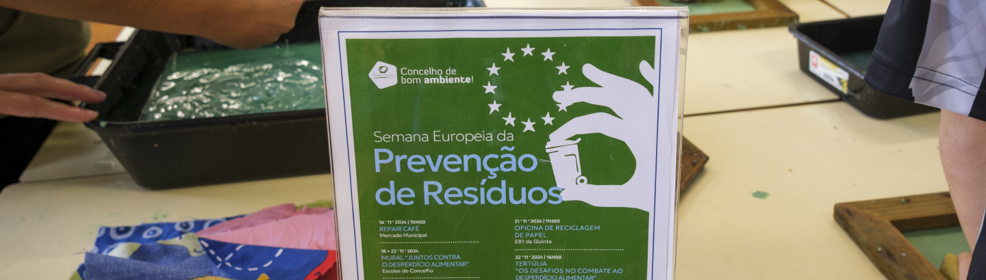 Alunos poveiros aprendem a reciclar papel
