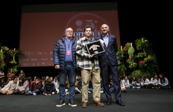 Prémios Literários Correntes d’Escritas: concursos a decorrer
