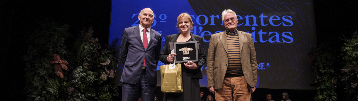 Conhecidos regulamentos dos Concursos Literários Correntes d'Escritas 2026