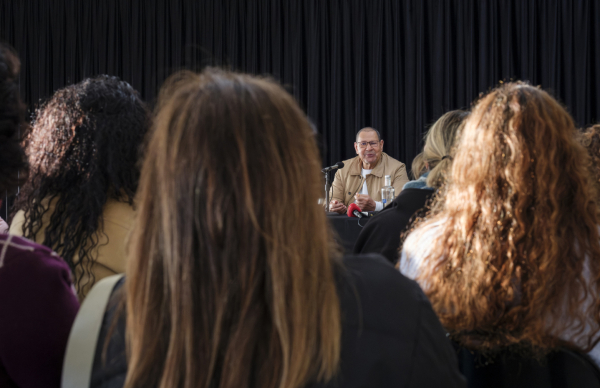 Apresentação do livro <em>Crime nas Correntes d' Escritas</em>