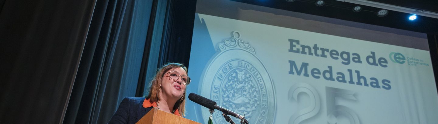 Presidente manifesta apreço e gratidão a enfermeiros com 25 anos de inscrição na Ordem