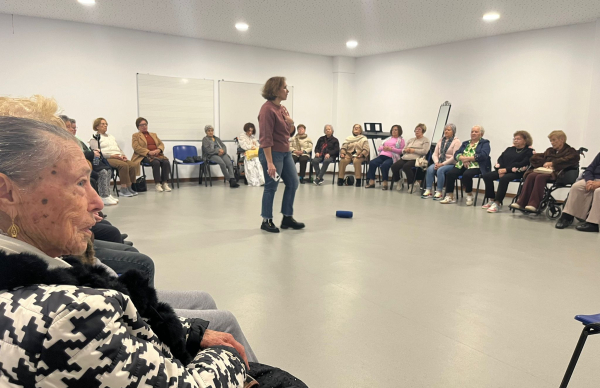 PVPL promove sessões de Yoga do Riso