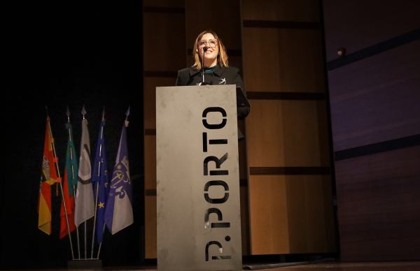 “O futuro constrói-se com pontes, e esta é uma ponte que queremos manter sólida”