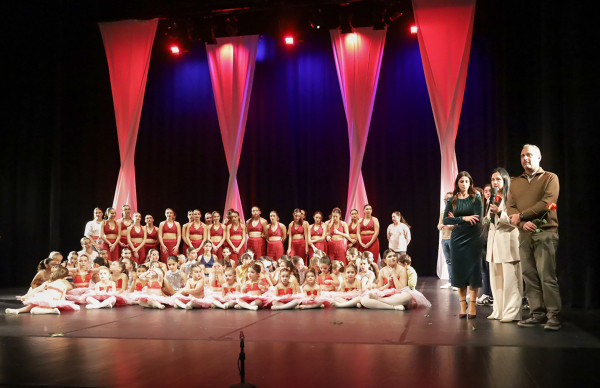 "Ritmos da Alma" enchem Cine-Teatro Garrett de emoção e movimento