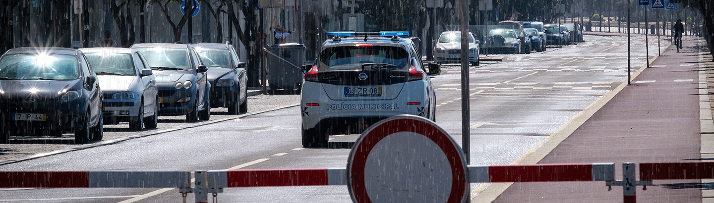 Aviso: fecho preventivo da Avenida dos Banhos devido às condições meteorológicas