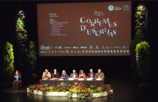 Correntes d'Escritas 2026: Mesa 4 | "Ninguém nasce de uma vez", "vamos nascendo sucessivamente"