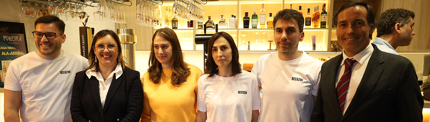 Cervejaria Beerzim inaugura espaço no Póvoa Arena