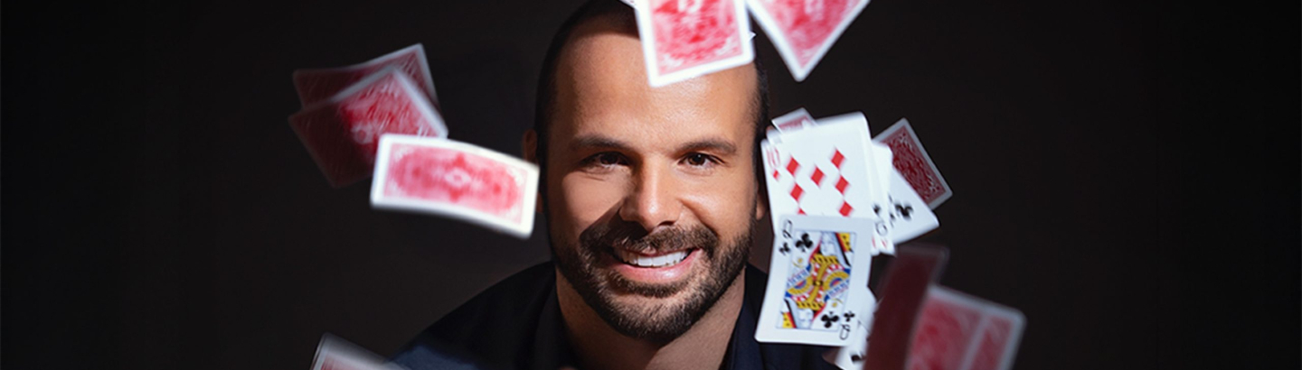 Junte-se à magia de Mário Daniel no Cine-Teatro Garrett
